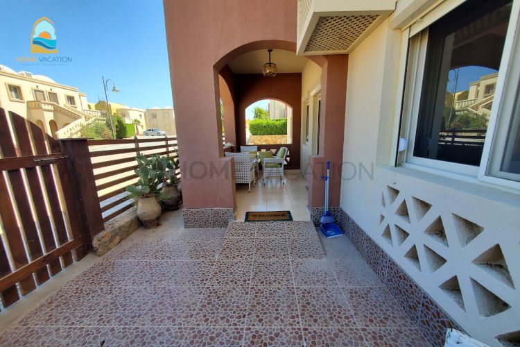 one bedroom furnished apartment makadi heights phase 1 red sea terrace (3)_8fbce_lg